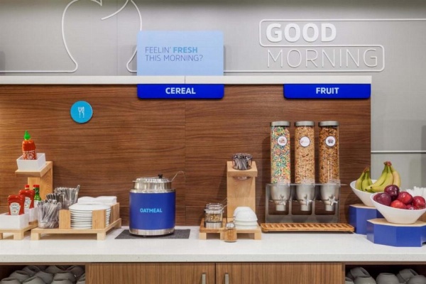 Holiday Inn Express Knoxville-Strawberry Plains, an IHG Hotel image 26